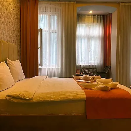 House 1 2* Istanbul