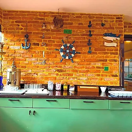 Ξενοδοχείο House 1 2*