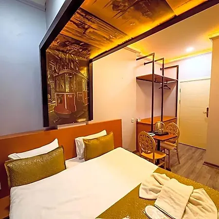 Hotel House 1