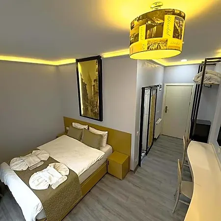 Hotel House 1