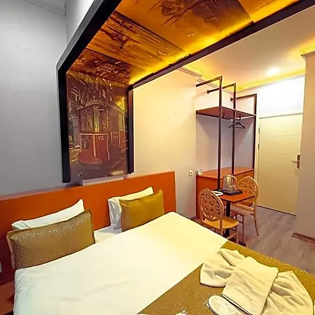 House 1 Hotel